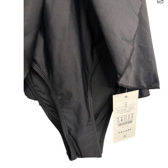 Halara Halter Pleated One Piece Swimsuit Sz Small Womens Black - Picture 14 of 14